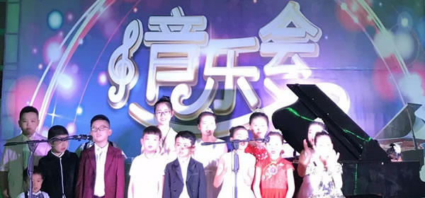 卡罗德钢琴